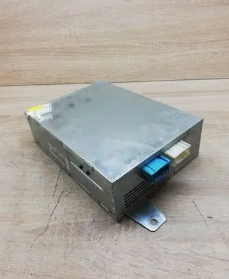 BMW 5 E39 Video control module 6924749