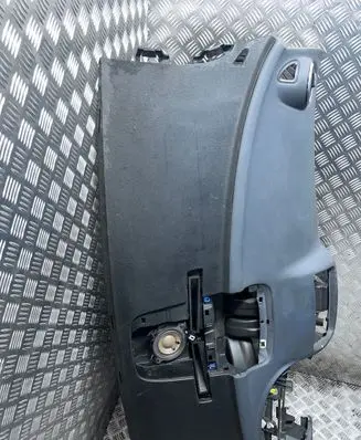 Opel Meriva B Dashboard 13315255