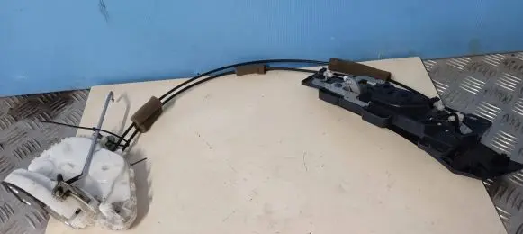 Front door lock