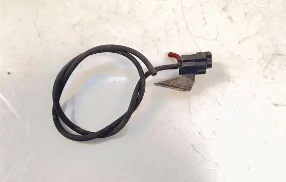 BMW 5 F10 F11 Vacuum valve 7810831