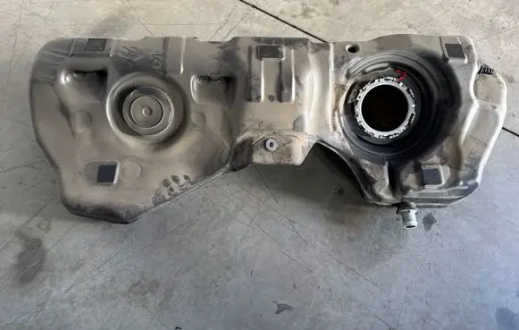 BMW 4 G22 G23 G24 G26 Fuel tank 7449039