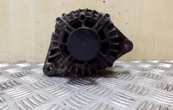 KIA Sportage Generator/alternator FG15S034 2606259 373002F100