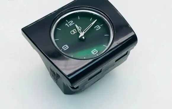 Audi A8 S8 D4 4H Clock 4H0919204