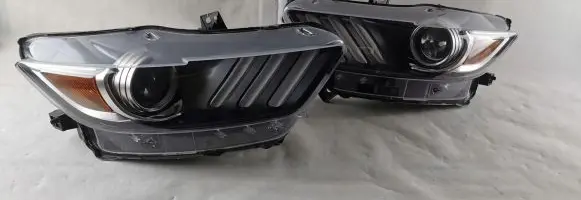 Ford Mustang I Headlight/headlamp