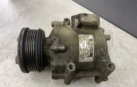 Chrysler Sebring (ST-22 - JR) Air conditioning (A/C) compressor (pump) 04596282AA 01030008170
