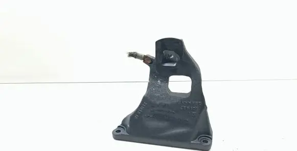 BMW 7 E65 E66 Engine mounting bracket 6769260