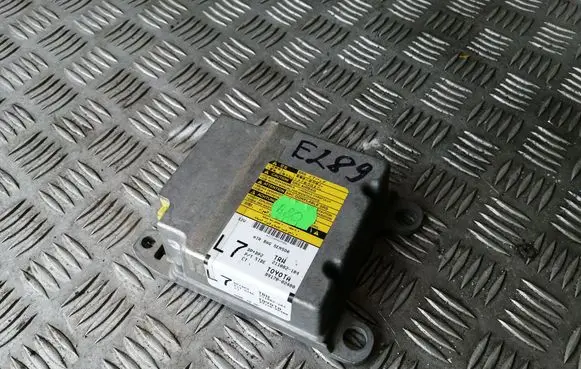 Toyota Corolla E120 E130 Airbag control unit/module 8917002400 211082104
