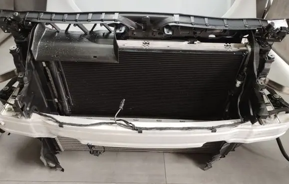 Audi A7 S7 4G Radiator support slam panel 4G0805594