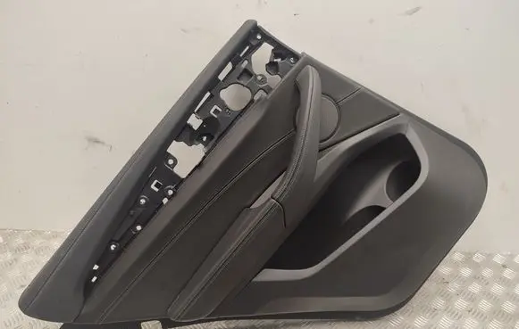 BMW X4M F98 Rear door card panel trim 51428747057