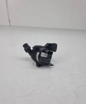 Jaguar F-Pace Electric auxiliary coolant/water pump M8A218D473DB
