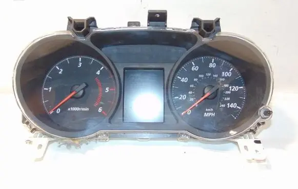 Mitsubishi Outlander Speedometer (instrument cluster) 8100B707 0T26737