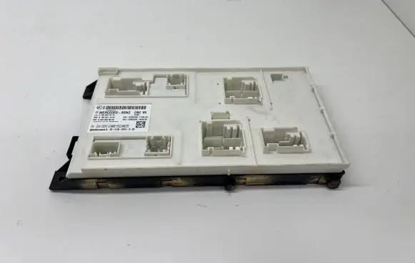 Mercedes-Benz GLE (W166 - C292) SAM control unit A1669001814 A2469025502 A1669011202