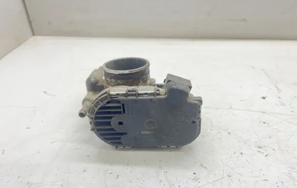 Opel Tigra B Electric throttle body valve 