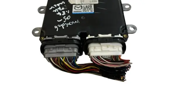 Mazda 6 Engine control unit/module L82918881C E6T54471H2 K6266