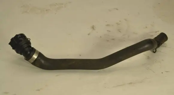 Audi A6 S6 C7 4G Engine coolant pipe/hose 4G0122293E