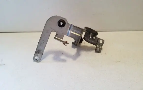 Mitsubishi Outlander ABS pump bracket 