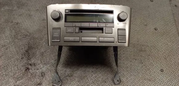 Toyota Avensis T250 Radio/CD/DVD/GPS head unit 8612005081