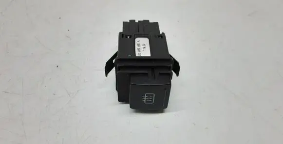 Skoda Superb B5 (3U) Windscreen/window heater switch 3U0959621A