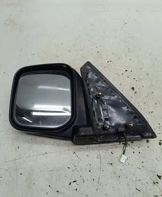 Mitsubishi Pajero Front door electric wing mirror 