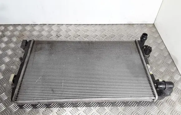 Skoda Fabia Mk2 (5J) Coolant radiator 6Q0121253R