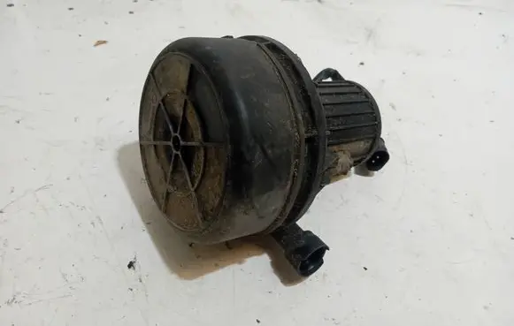 BMW 5 E60 E61 Secondary air pump 7527598