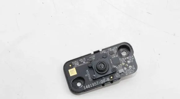 Tesla Model 3 Windshield/windscreen camera 109838300E