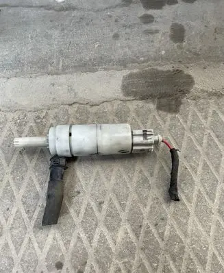 Mercedes-Benz E W210 Headlight washer pump A0345455328