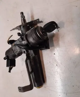 Toyota Avensis T250 Ignition lock 736661A