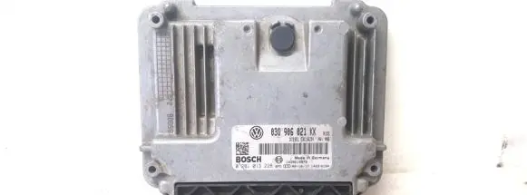 Volkswagen Jetta V Engine control unit/module 03G906021KK