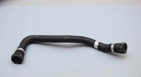 BMW 5 G60 G61 Engine coolant pipe/hose 8844219