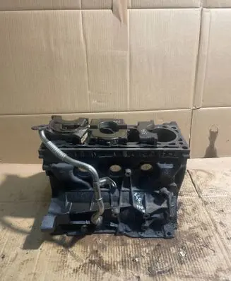 Renault Espace IV Engine block 468036F4R
