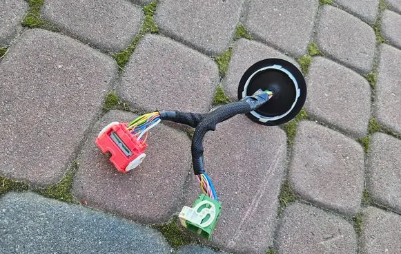 Opel Mokka B Front door wiring loom/harness boot