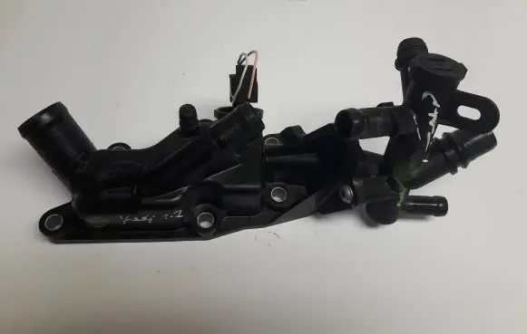 Thermostat/thermostat housing