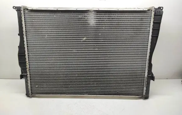 BMW 1 E82 E88 Coolant radiator