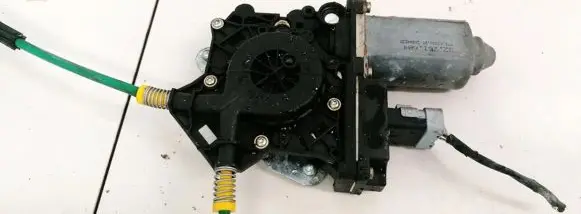Peugeot 807 Rear door window regulator motor 7746004108 32261604