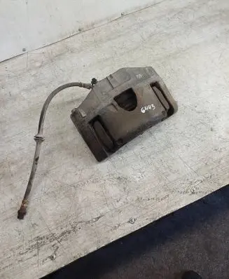 Volvo XC90 Front brake caliper 30639521