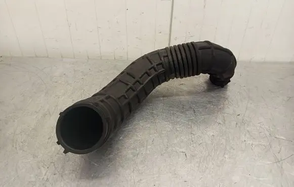 Hyundai i30 Turbo air intake inlet pipe/hose 281381R200