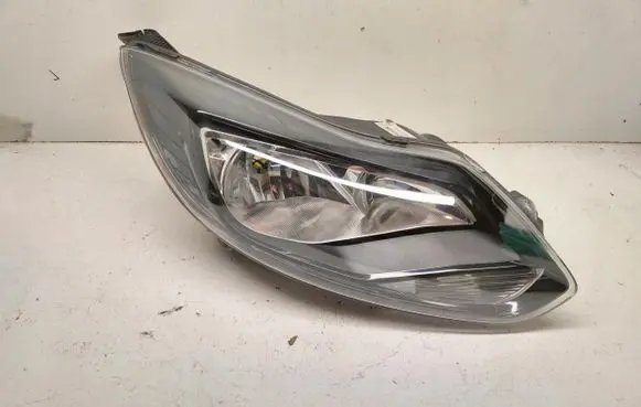 Ford Focus Headlight/headlamp