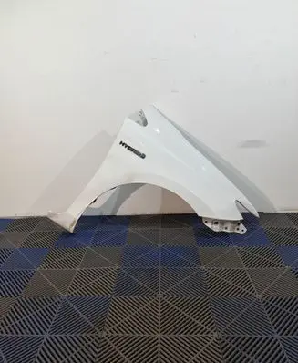 Toyota Auris E180 Fender HFBYD