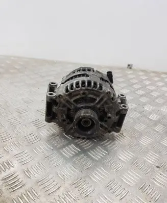 Mercedes-Benz E W212 Generator/alternator A0131543502 0121715006