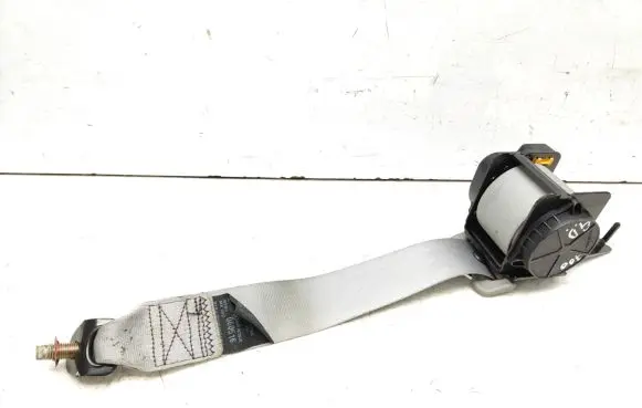 Hyundai Sonata Rear seatbelt E11041207 041207
