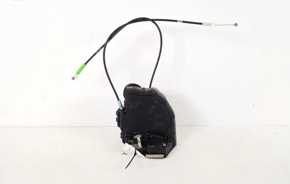 Toyota Urban Cruiser (XP110) Rear door lock 69060-42021