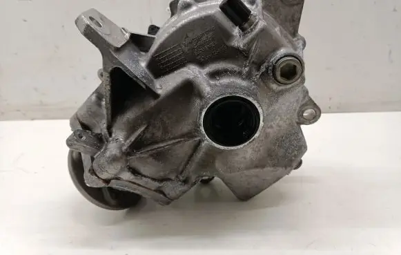 Mercedes-Benz E AMG W213 Front differential A2053310900 A2053355200