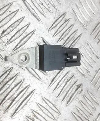 Toyota Prius (XW20) Sensor 9098004159