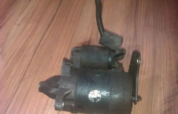 Mazda MX-3 Starter motor M3T49381
