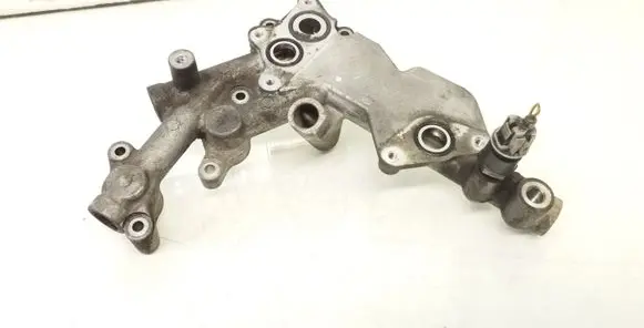 Toyota Avensis T250 Other engine bay part