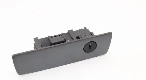 Jeep Grand Cherokee (WK) Glove box