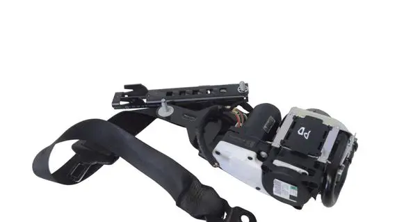 Mercedes-Benz C W204 Front seatbelt A2048602485