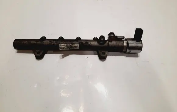 Mercedes-Benz Sprinter W906 Fuel pressure regulator 