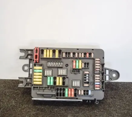 BMW 2 F22 F23 Fuse box set 9389070